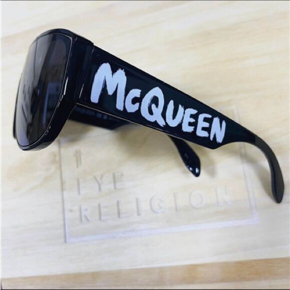 Alexander McQueen Black 386 Sunglasses - Picture 2 of 3